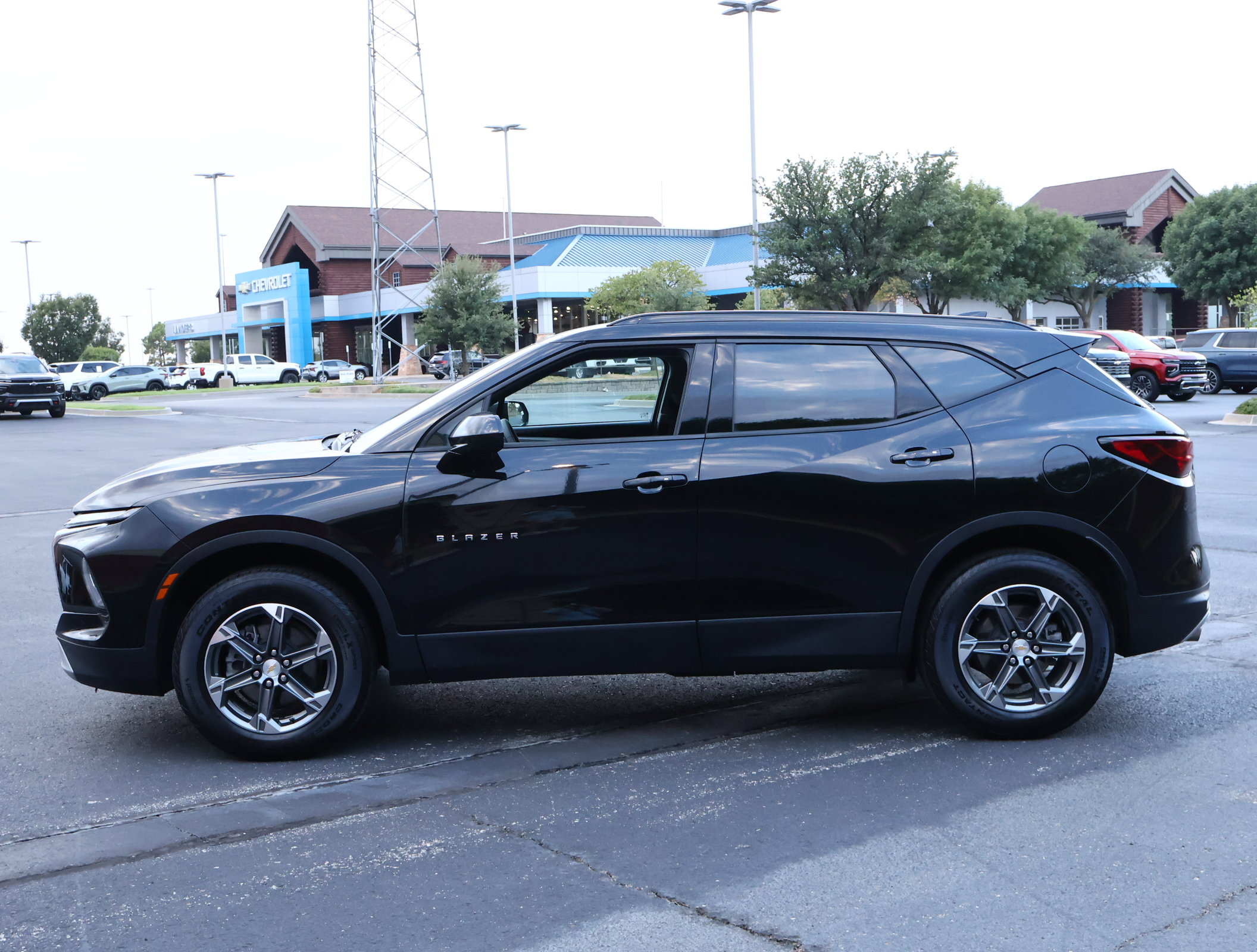 Used 2024 Chevrolet Blazer LT w/ Convenience Package FWD image 29