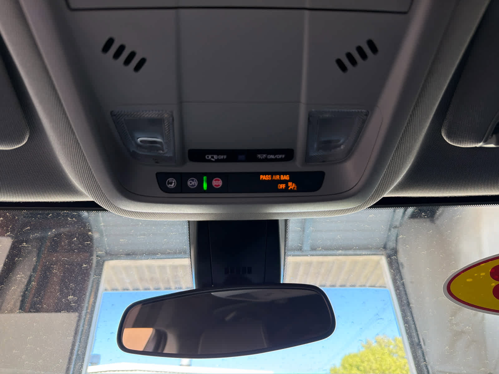 Used 2023 GMC Acadia SLE w/ Driver Convenience Package image 50