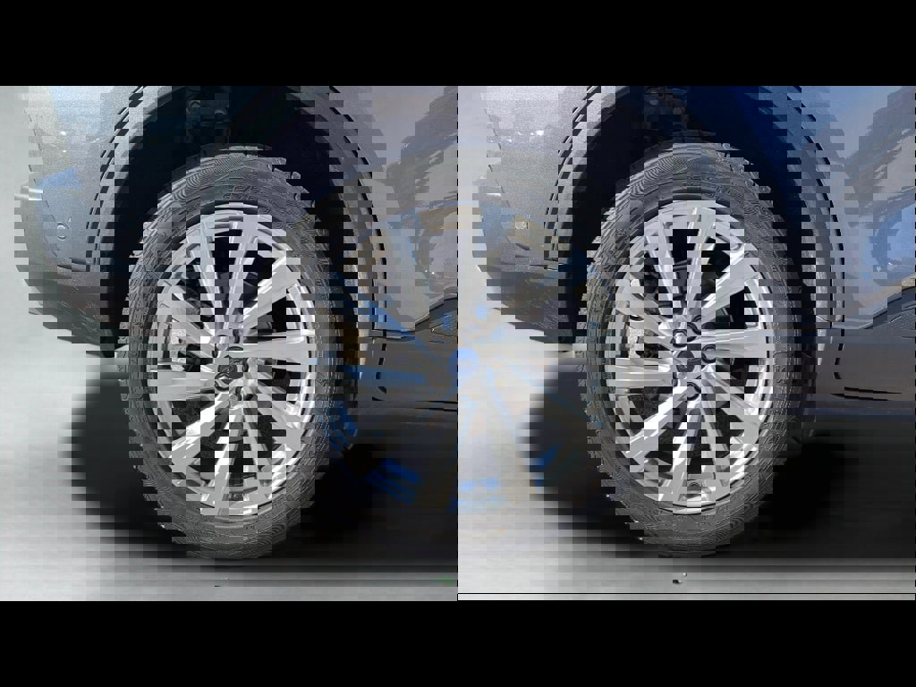 Used 2021 Ford Escape Titanium w/ Titanium Elite Package image 16