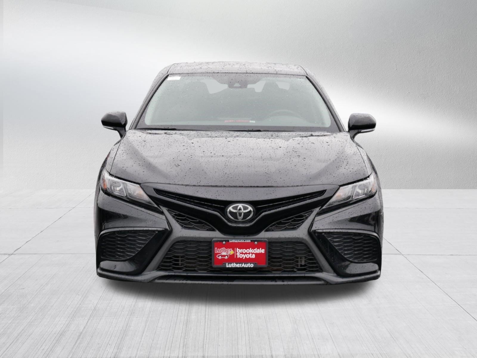 Certified 2024 Toyota Camry SE FWD video 2