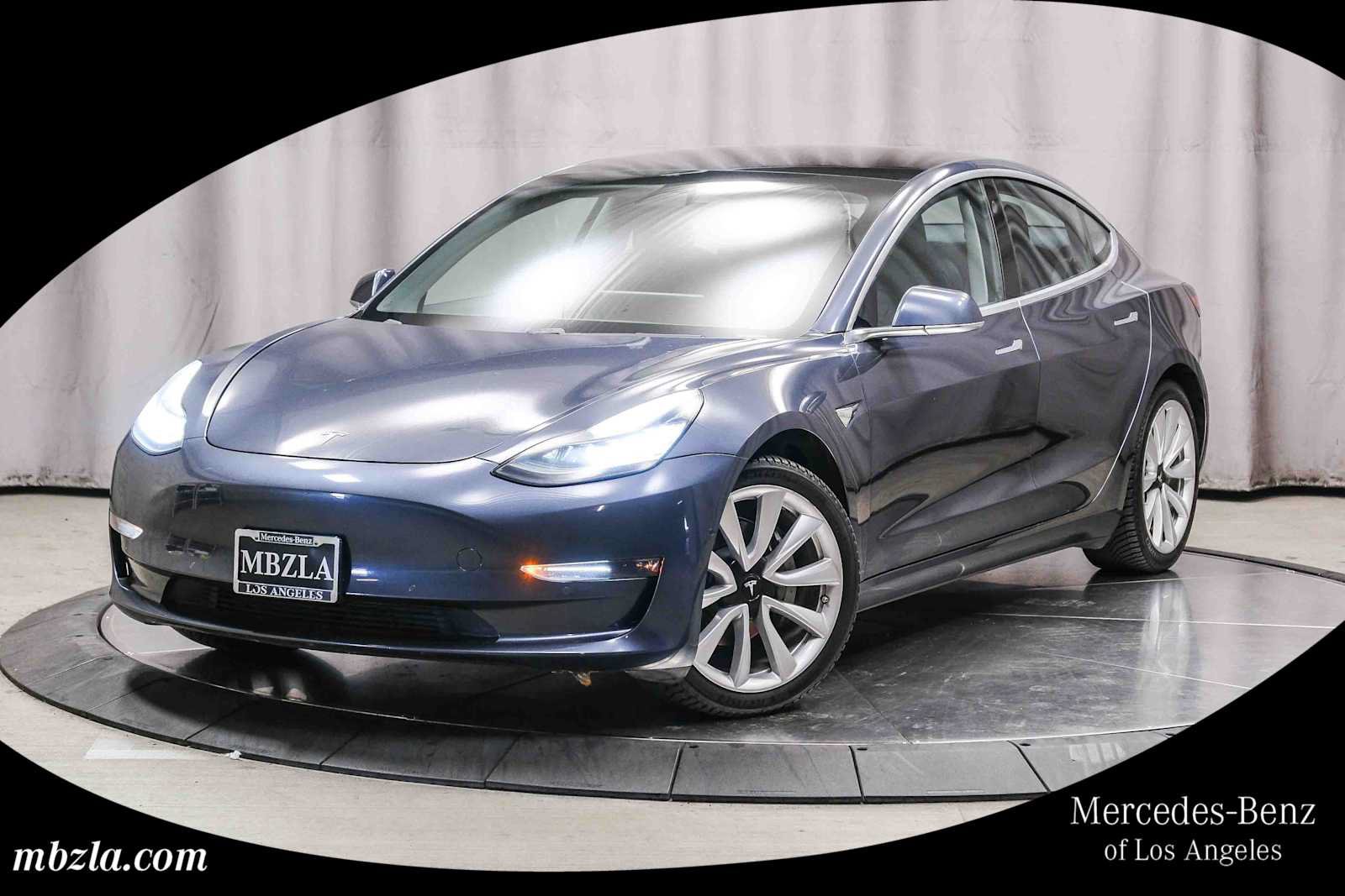 Used 2018 Tesla Model 3 Long Range RWD video 1