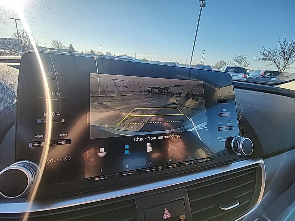 Used 2018 Honda Accord LX image 16