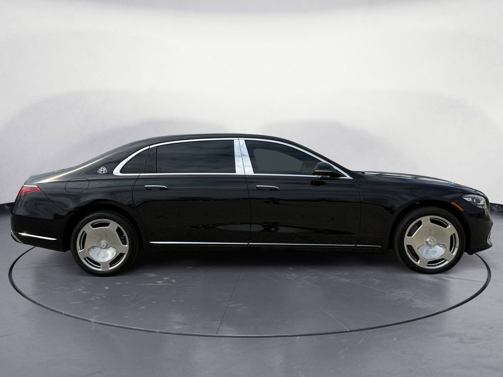 Used 2024 Mercedes-Benz Maybach S 580 4MATIC image 4
