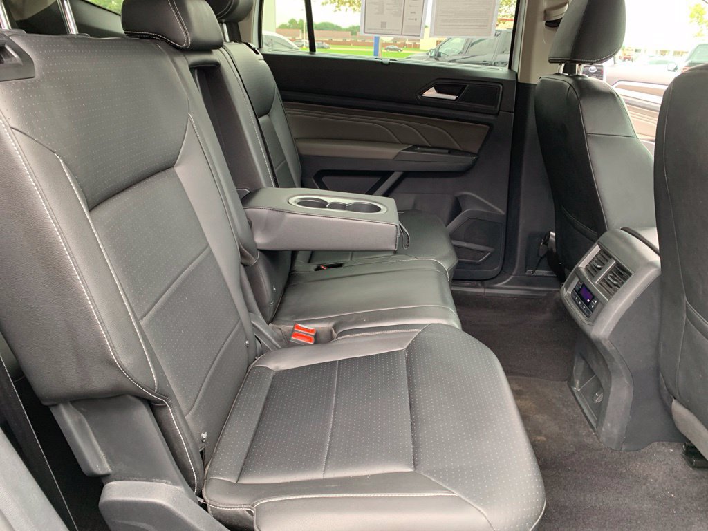 Used 2023 Volkswagen Atlas SE AWD/4WD image 25