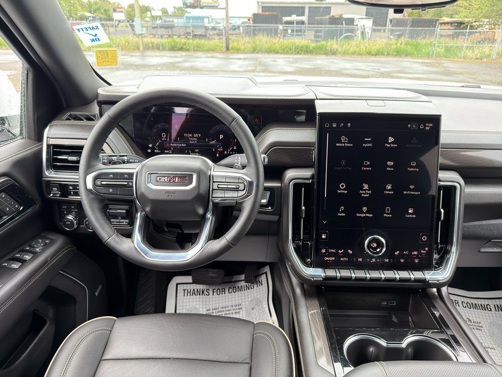 Used 2025 GMC Yukon XL Elevation w/ Elevation Premium Package AWD/4WD image 17