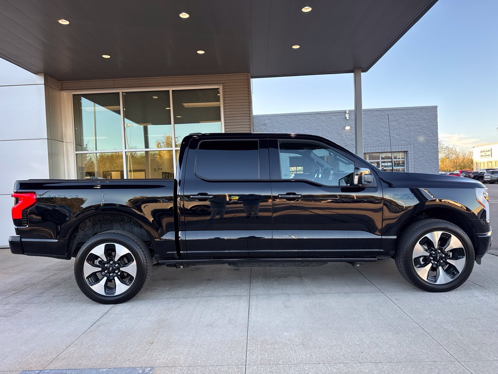 Certified 2024 Ford F150 Lightning Platinum AWD/4WD image 8