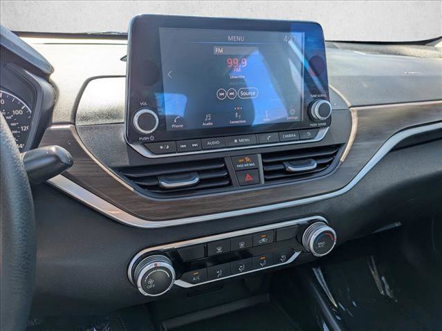 Used 2023 Nissan Altima 2.5 SV image 15