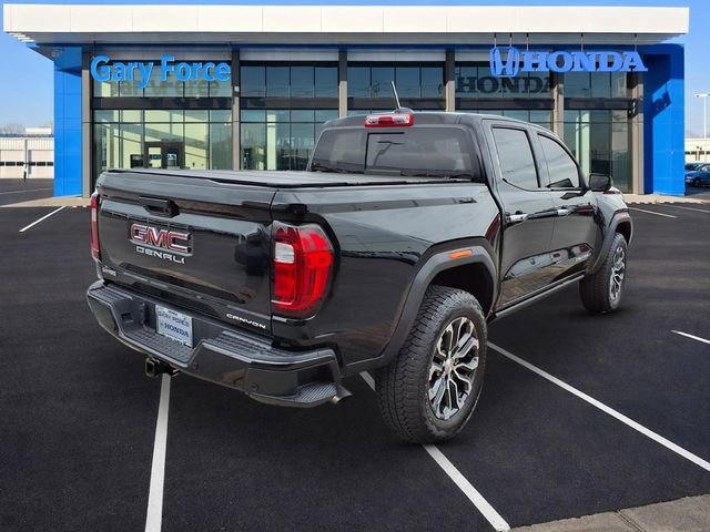 Used 2025 GMC Canyon Denali AWD/4WD image 2