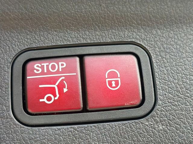 Used 2023 Mercedes-Benz GLE 450 4MATIC image 13