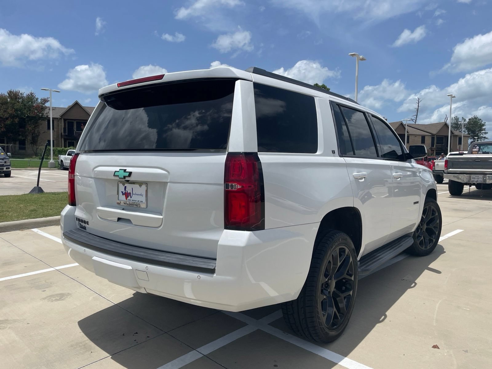 Used 2016 Chevrolet Tahoe LT RWD image 4