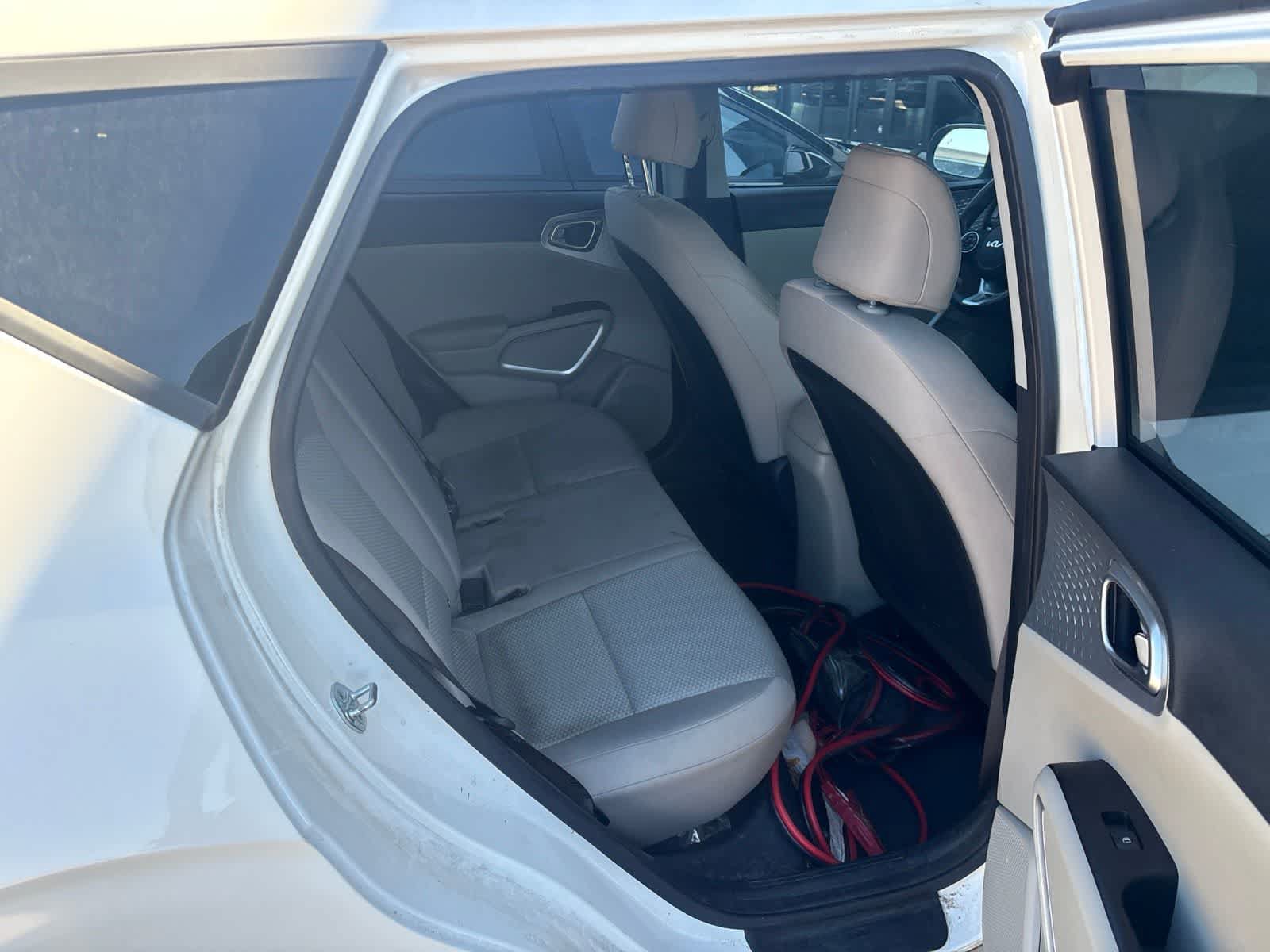 Used 2022 Kia Soul LX w/ Technology Package FWD image 5