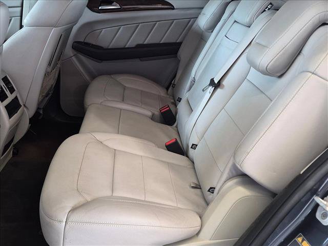 Used 2016 Mercedes-Benz GL 450 4MATIC image 18