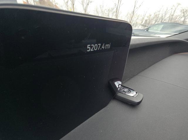 Used 2025 Ford Expedition Tremor image 13