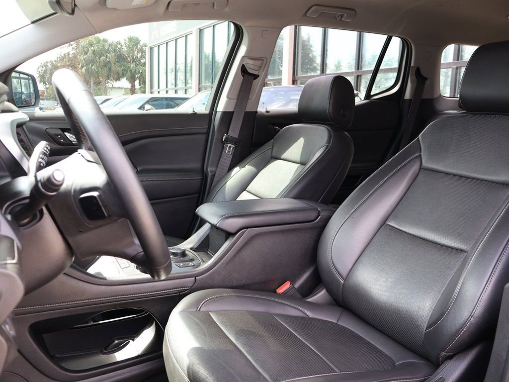 Used 2023 GMC Acadia SLT FWD image 29