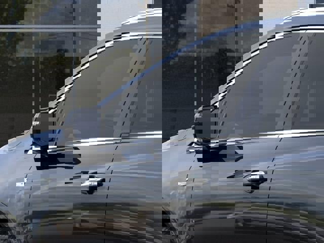 New 2026 Cadillac XT5 Luxury w/ LPO, Floor Liner Package AWD/4WD image 12