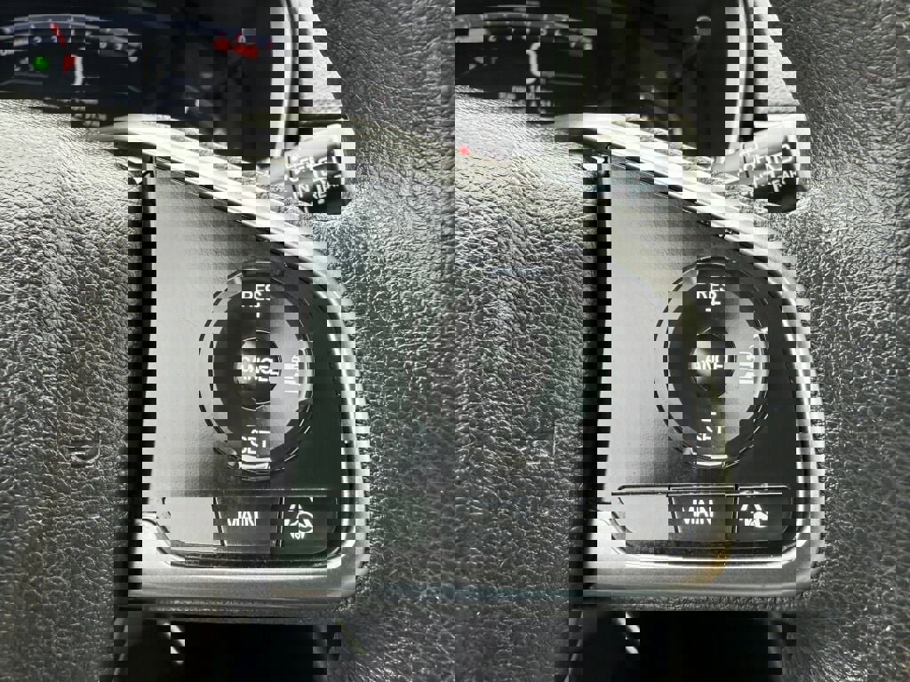 Used 2017 Honda CR-V EX image 16