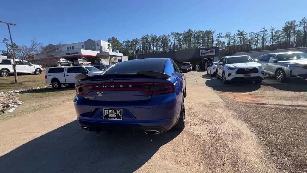Used 2020 Dodge Charger SXT w/ Leather Interior Group image 6