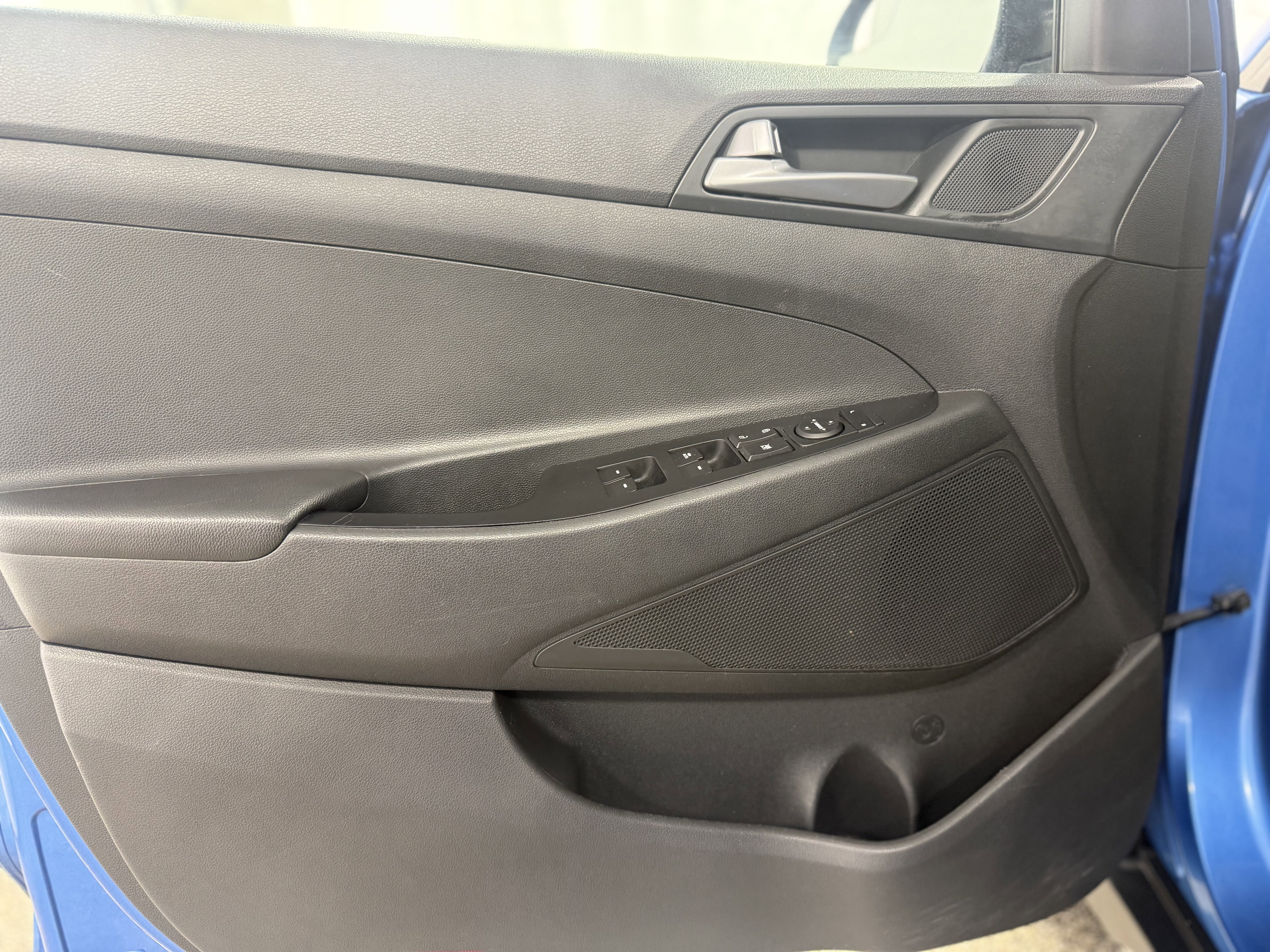 Used 2017 Hyundai Tucson SE image 11