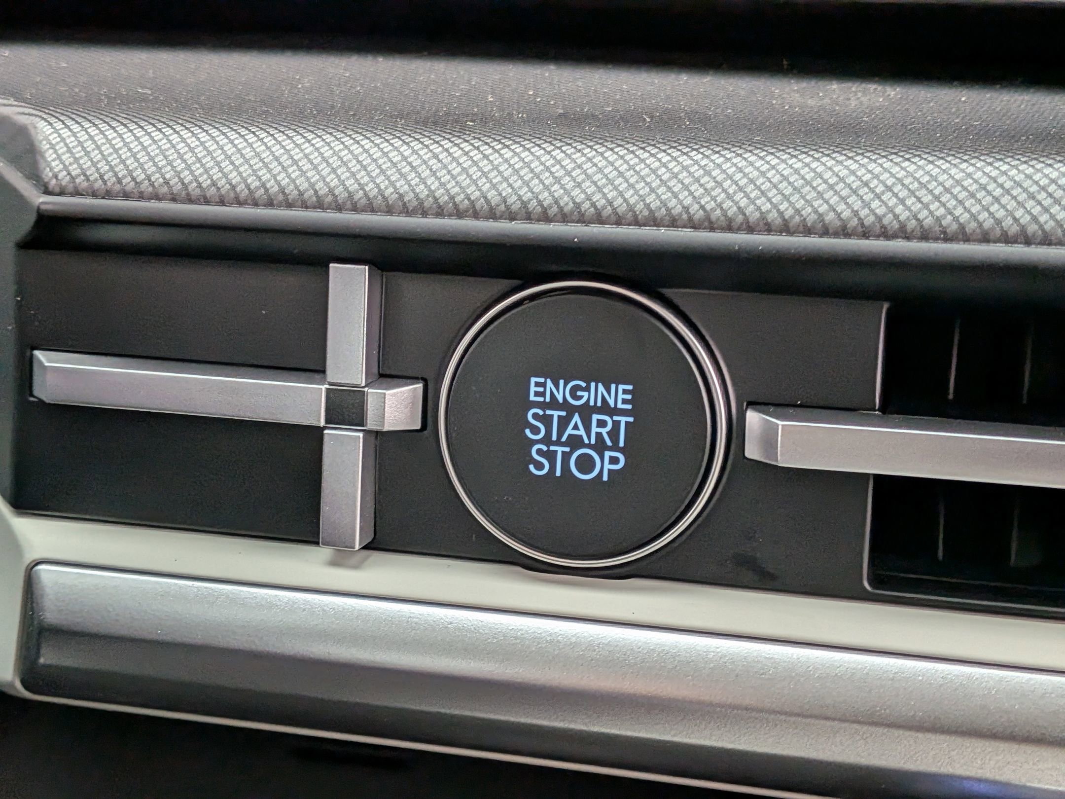 New 2026 Hyundai Santa Fe SEL FWD image 12