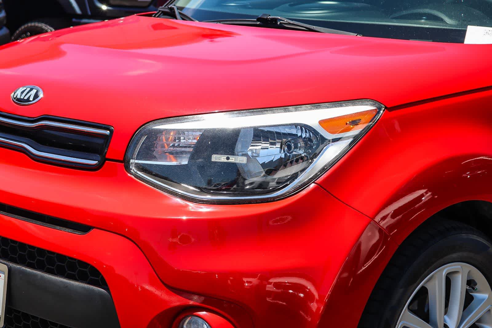 Used 2018 Kia Soul + FWD image 7