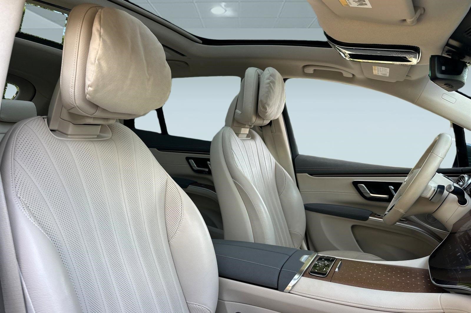 Used 2023 Mercedes-Benz EQS 580 4MATIC SUV image 32