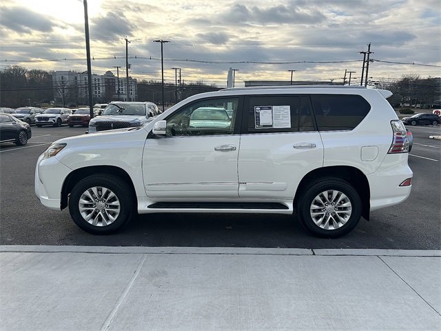 Used 2018 Lexus GX 460 image 5