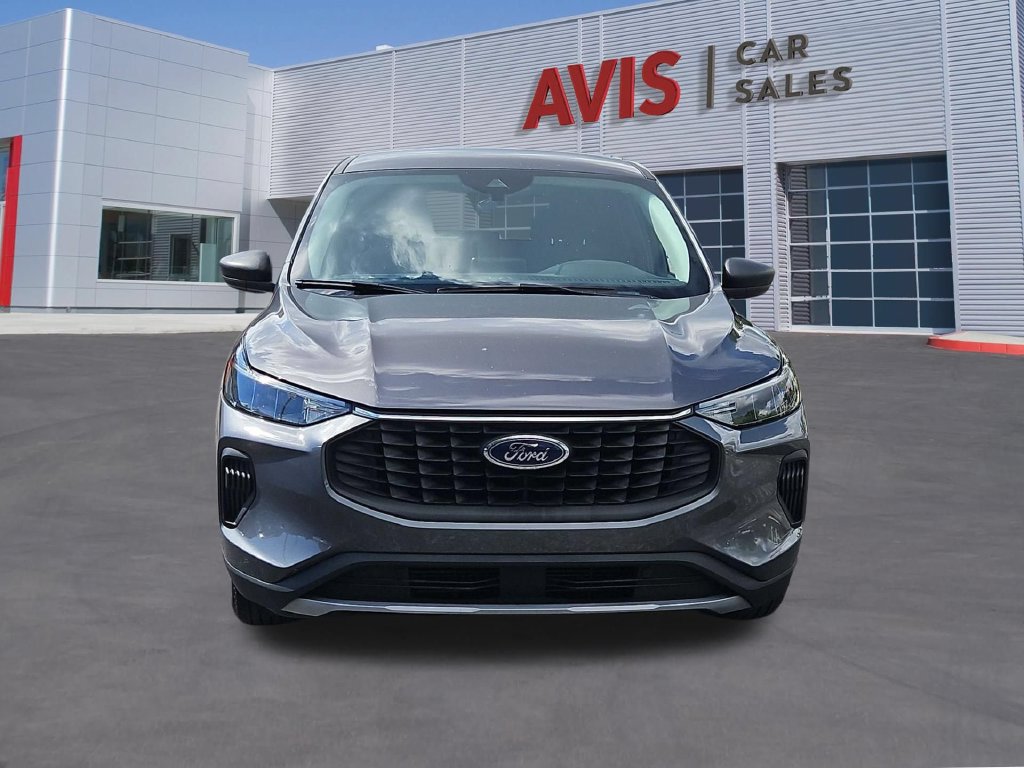 Used 2025 Ford Escape Active FWD image 2