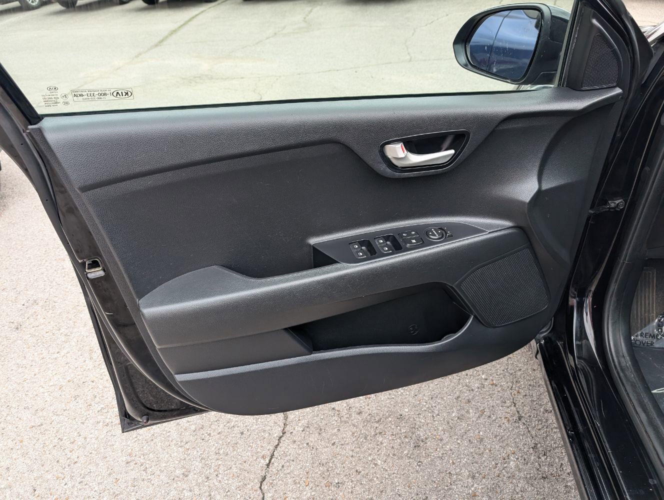 Used 2021 Kia Rio LX image 11