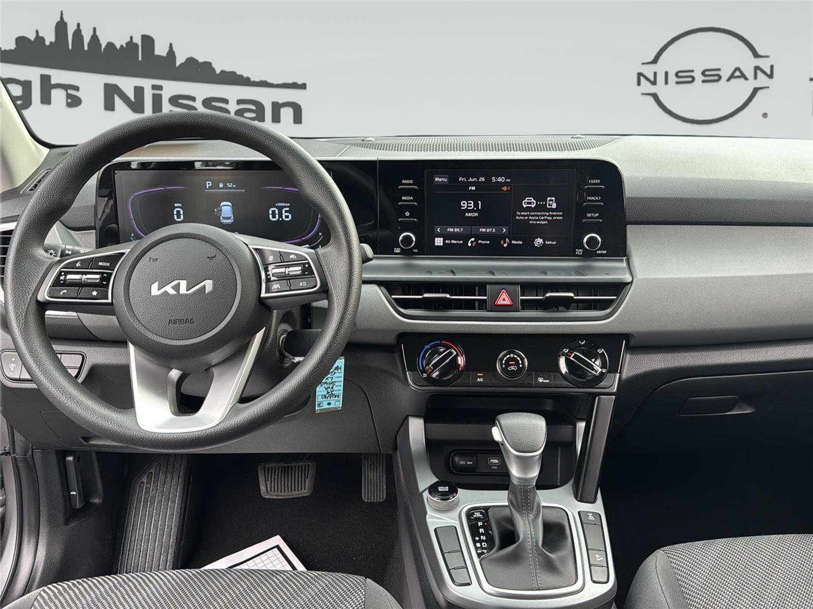 Used 2024 Kia Seltos LX AWD/4WD image 21
