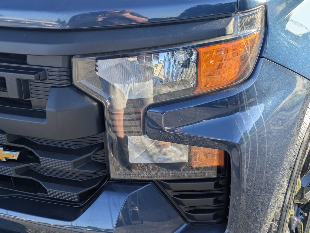 Used 2022 Chevrolet Silverado 1500 Custom image 9