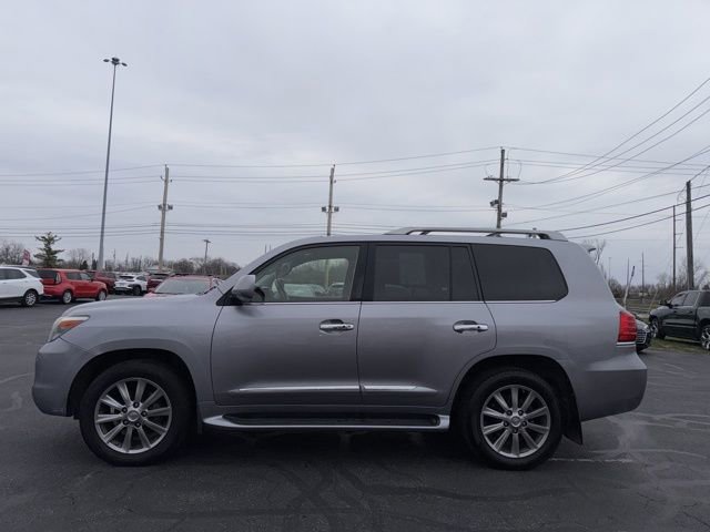 Used 2011 Lexus LX 570 570 w/ Luxury Pkg image 4