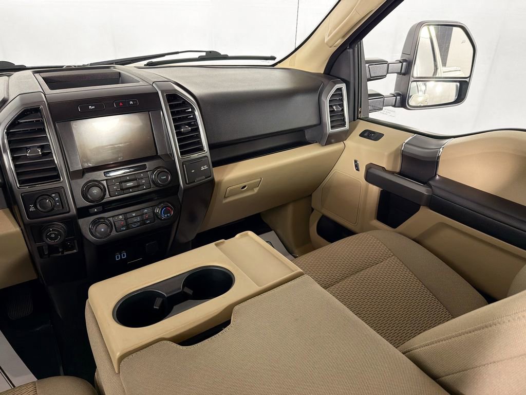 Used 2018 Ford F150 XLT w/ Equipment Group 302A Luxury image 22