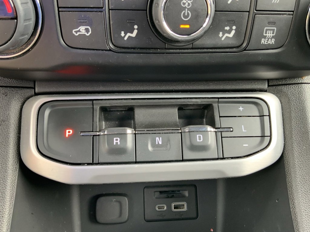 Used 2023 GMC Acadia SLT image 51
