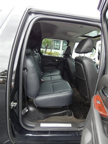 Used 2007 Cadillac Escalade EXT w/ Climate Package AWD/4WD image 51