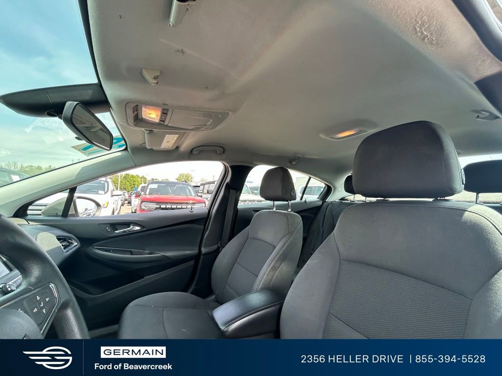 Used 2019 Chevrolet Cruze LT FWD image 16