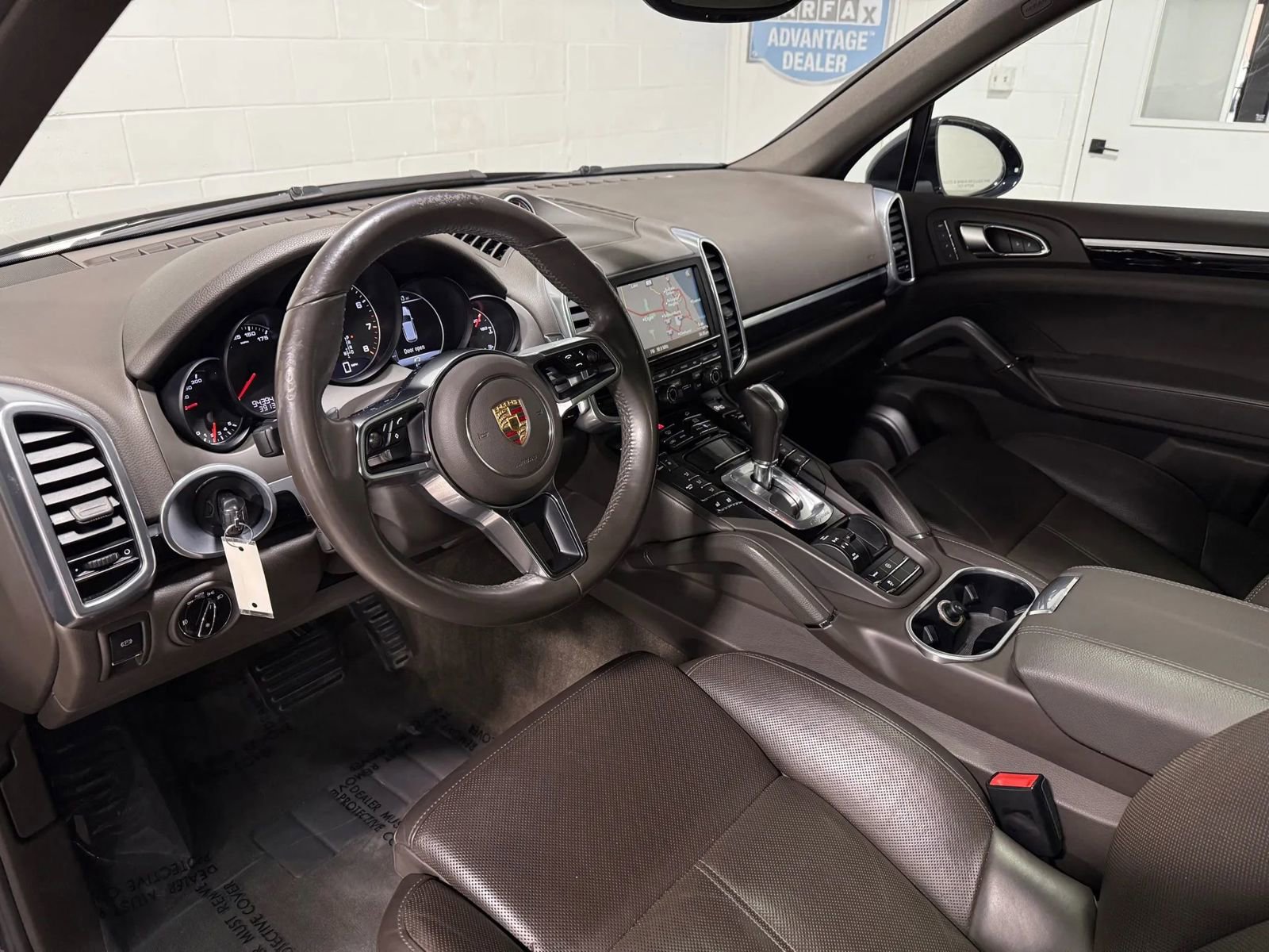 Used 2016 Porsche Cayenne image 14
