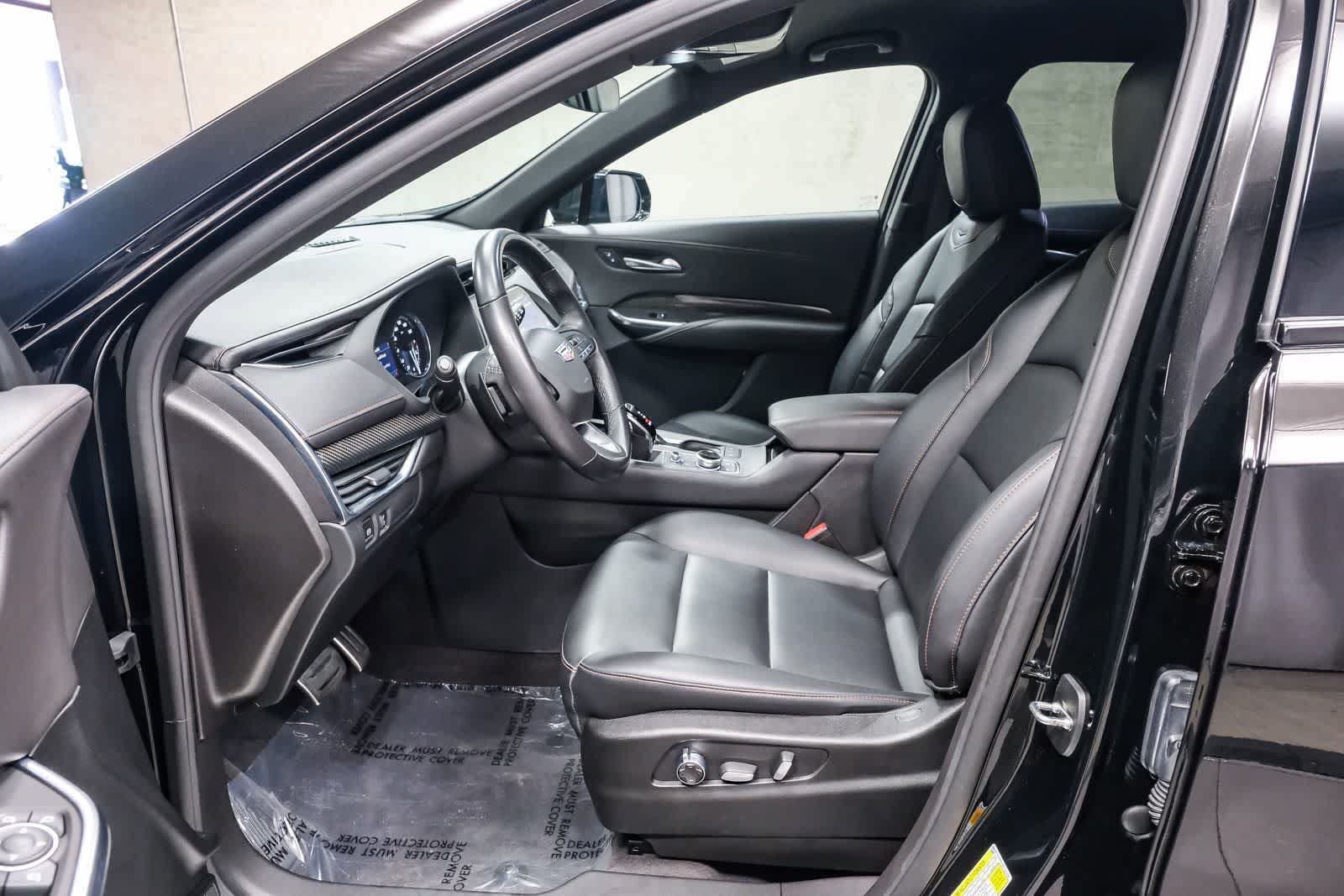 Used 2023 Cadillac XT4 Sport FWD image 24