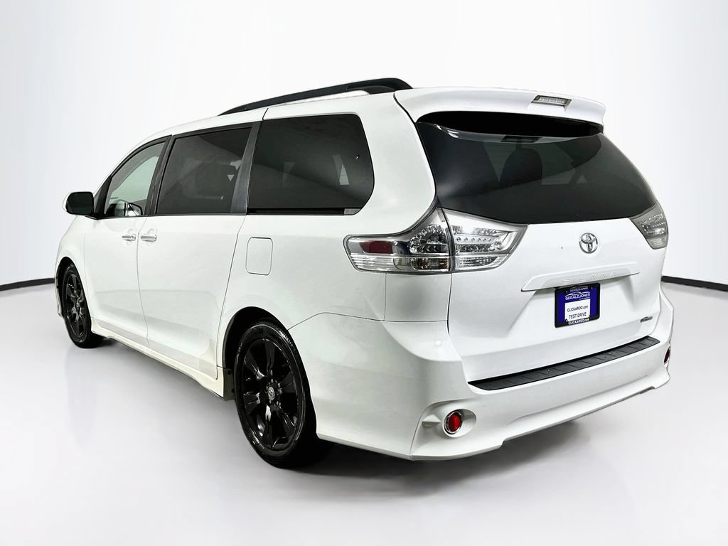 Used 2015 Toyota Sienna SE Premium FWD image 6