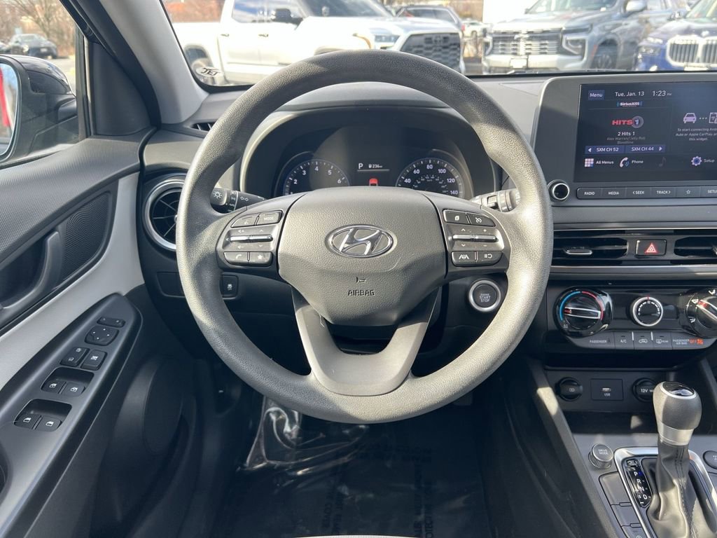 Used 2023 Hyundai Kona SEL w/ Winter Weather Package image 16