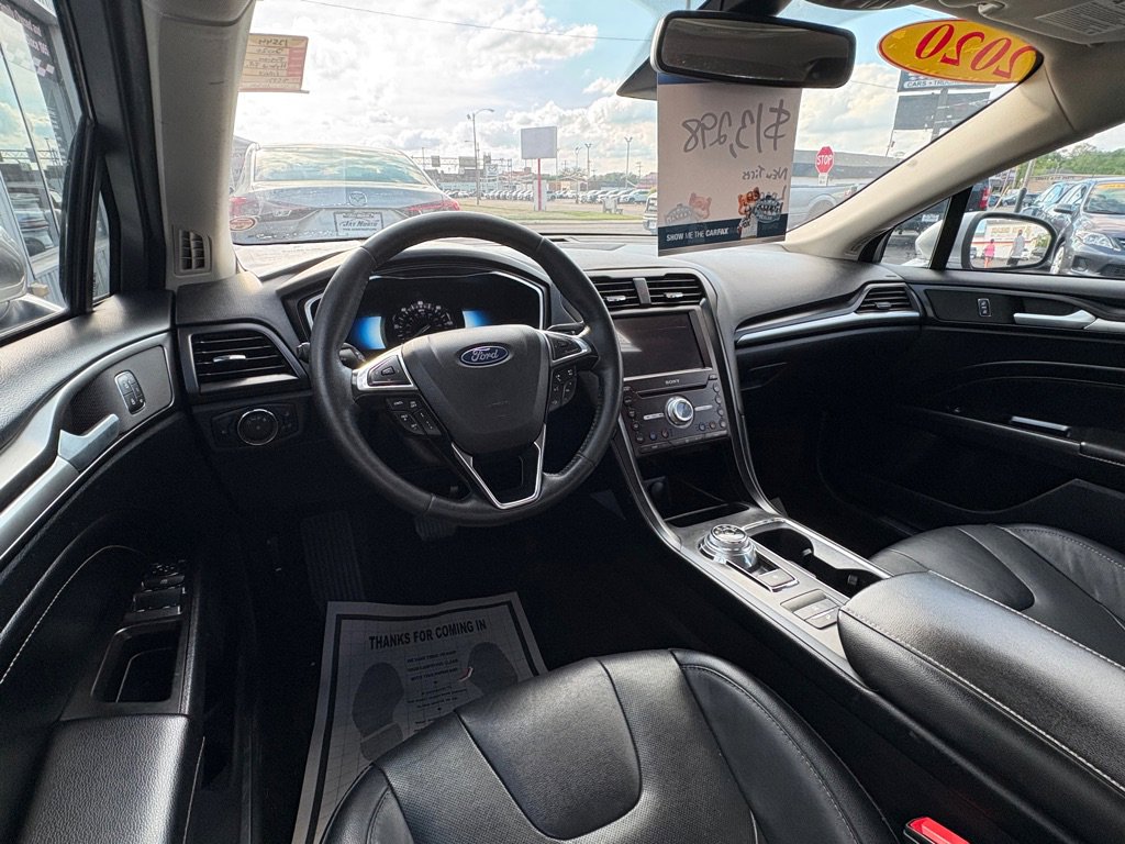 Used 2020 Ford Fusion Titanium FWD image 11
