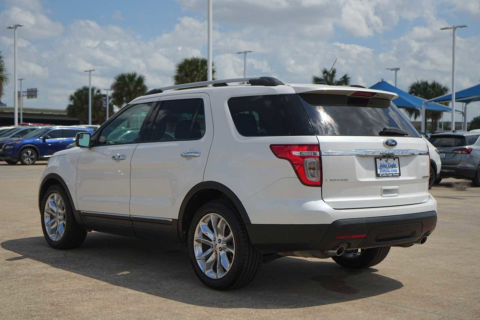 Used 2013 Ford Explorer Limited image 4