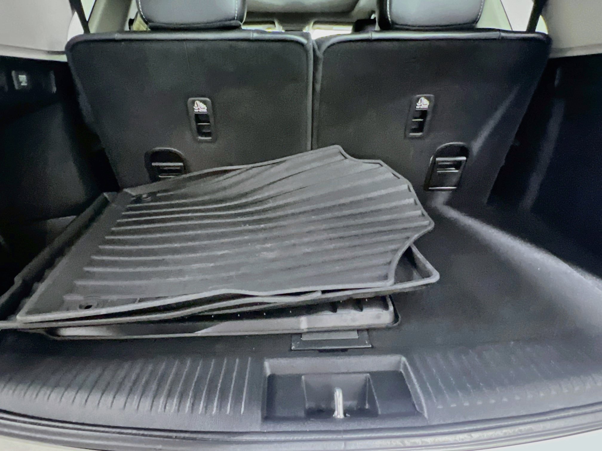 Used 2023 Acura MDX w/ Technology Package FWD image 34