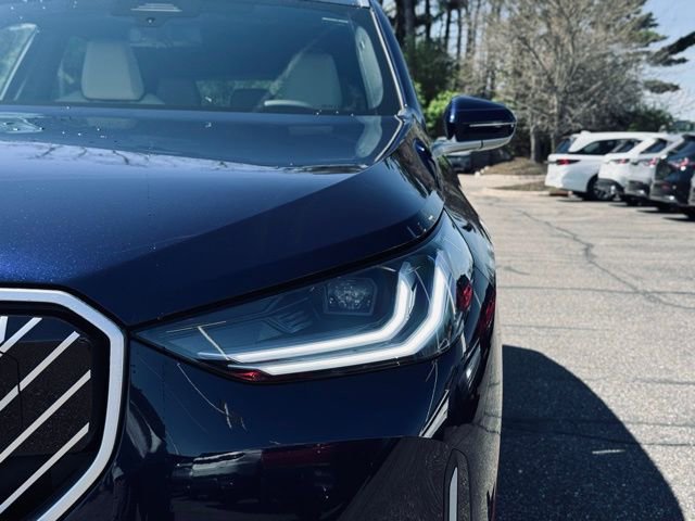 New 2026 BMW X3 xDrive30 w/ Premium Package AWD/4WD image 3