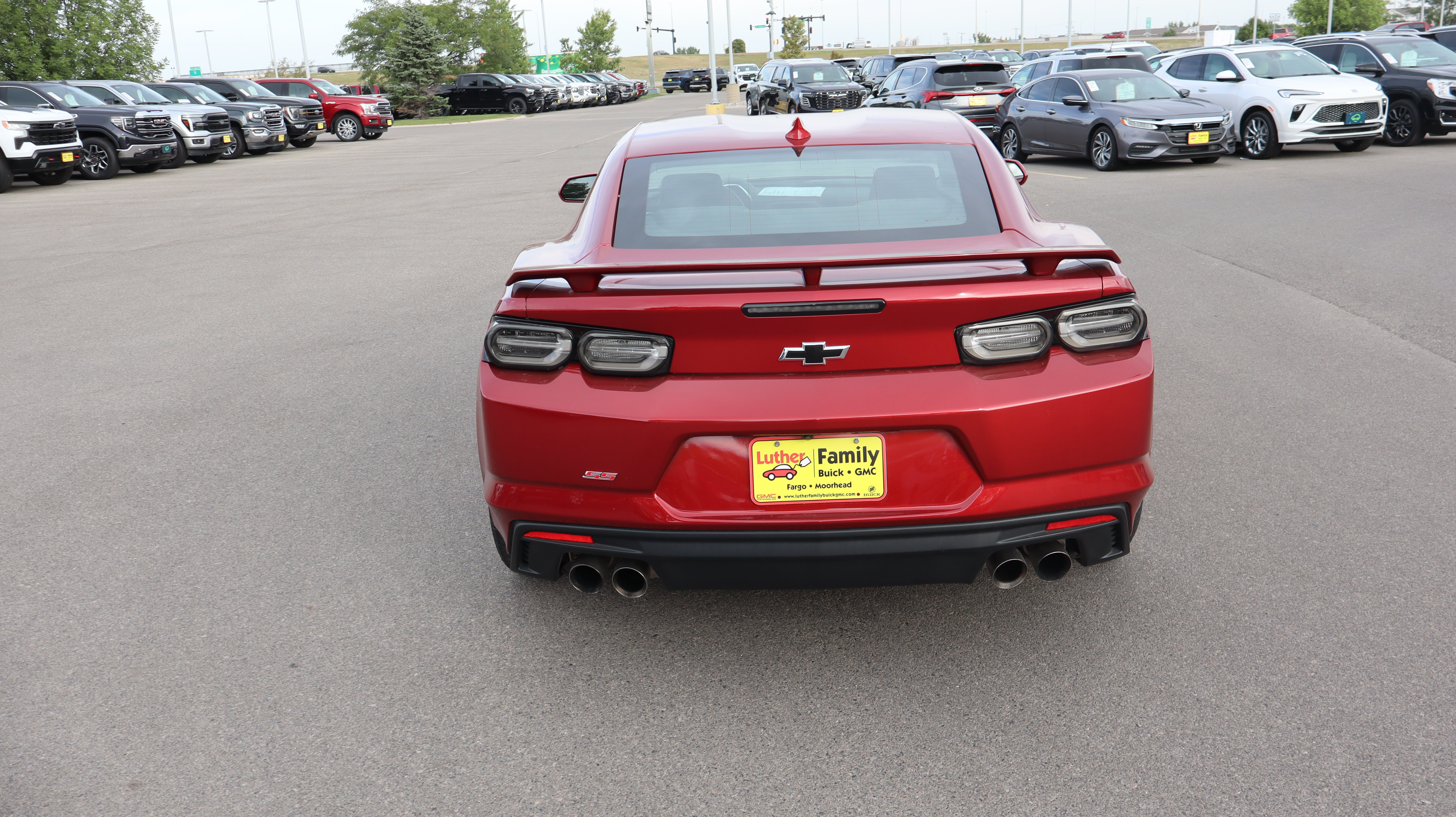 Used 2019 Chevrolet Camaro SS RWD image 6