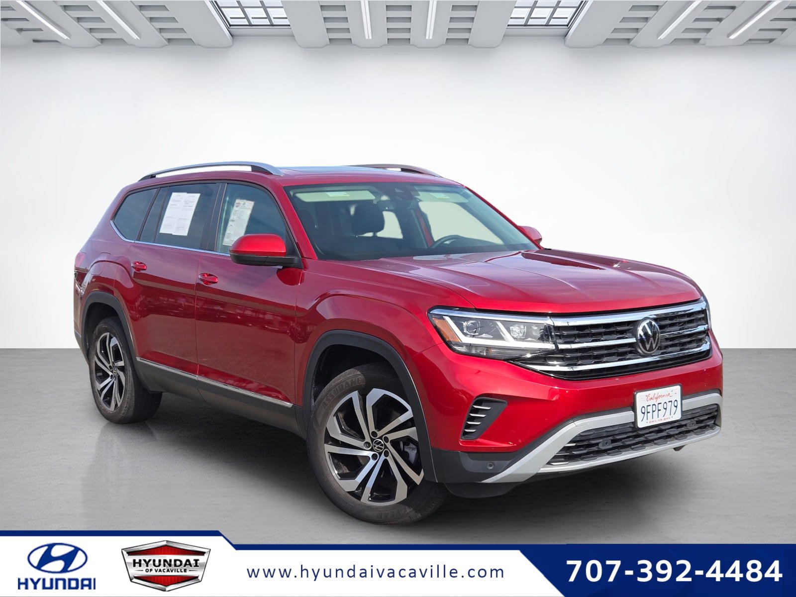 Used 2023 Volkswagen Atlas SEL AWD/4WD image 1