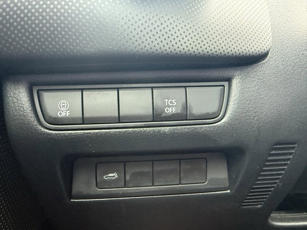 Used 2024 MAZDA CX-50 AWD 2.5 S w/ Premium Package image 46