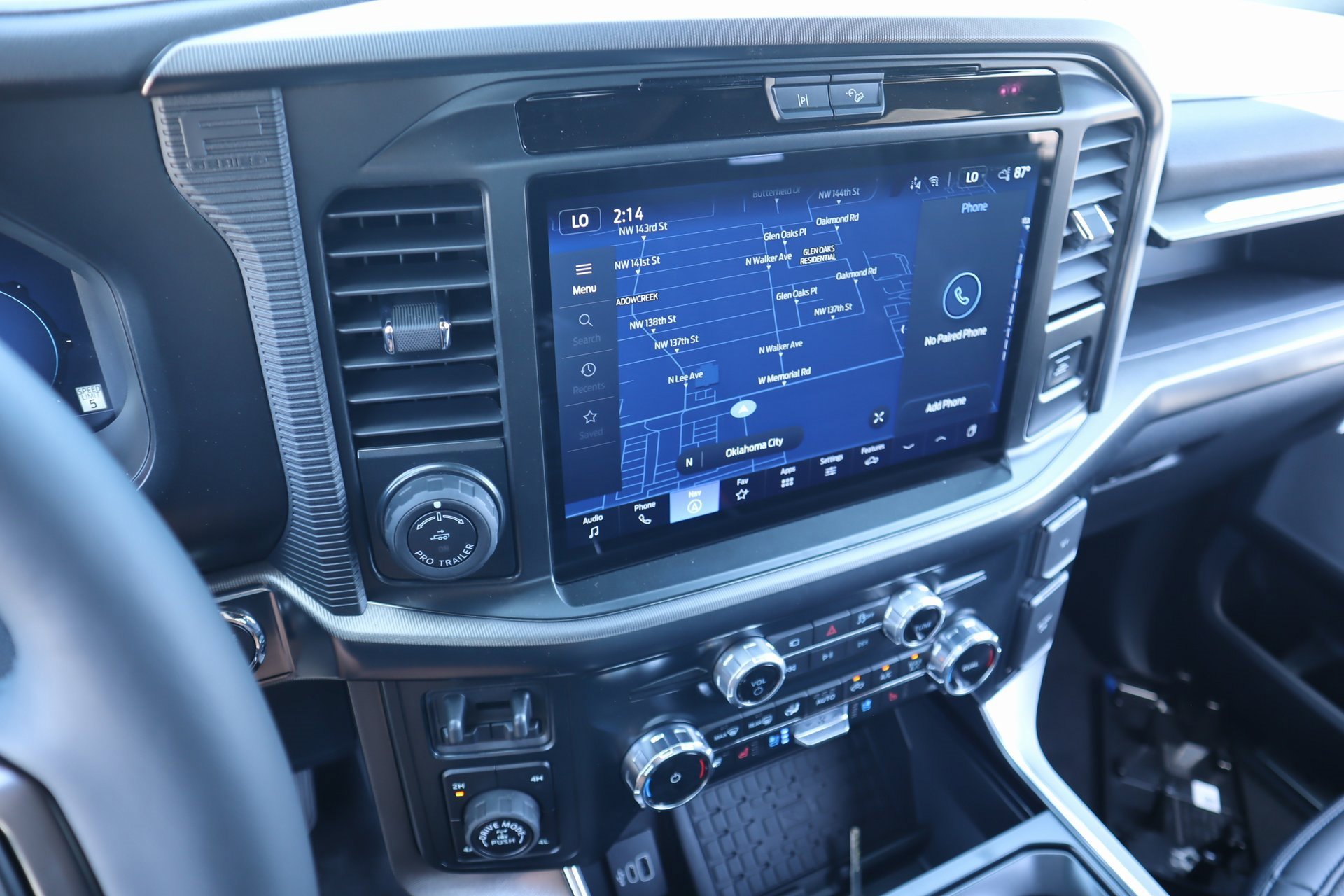 New 2025 Ford F150 Platinum w/ Equipment Group 702A High image 6