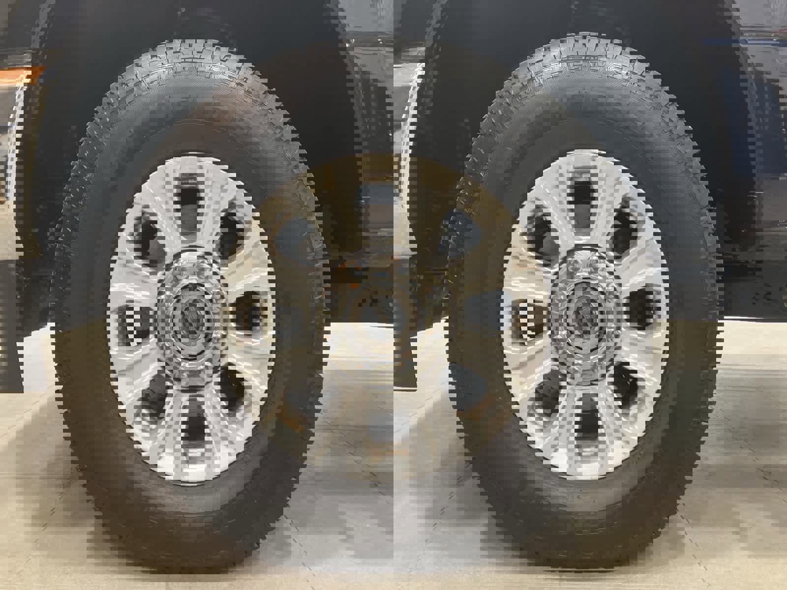 Certified 2022 Ford F350 XLT w/ XLT Value Package image 9