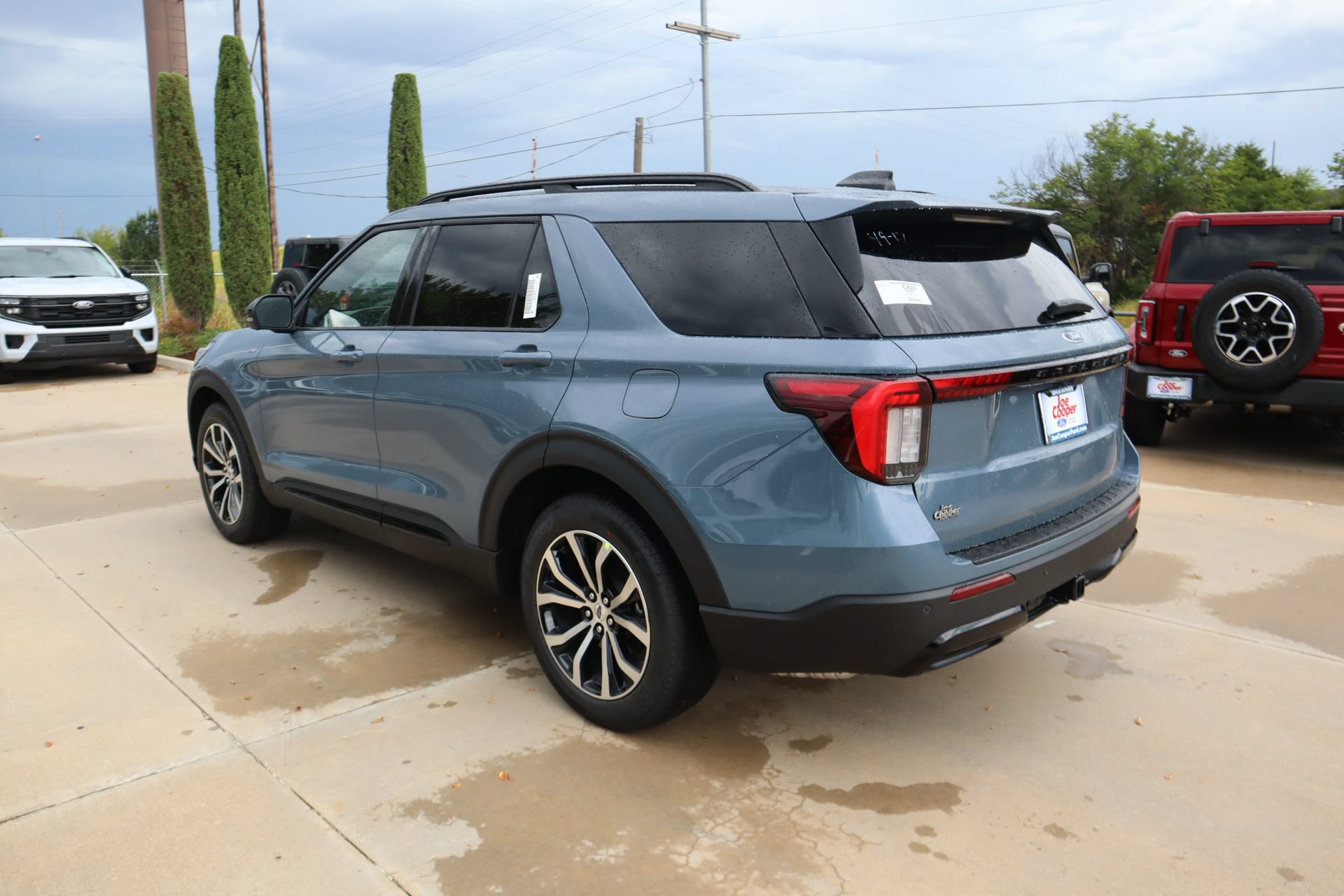 New 2026 Ford Explorer ST-Line w/ Premium Package RWD image 25