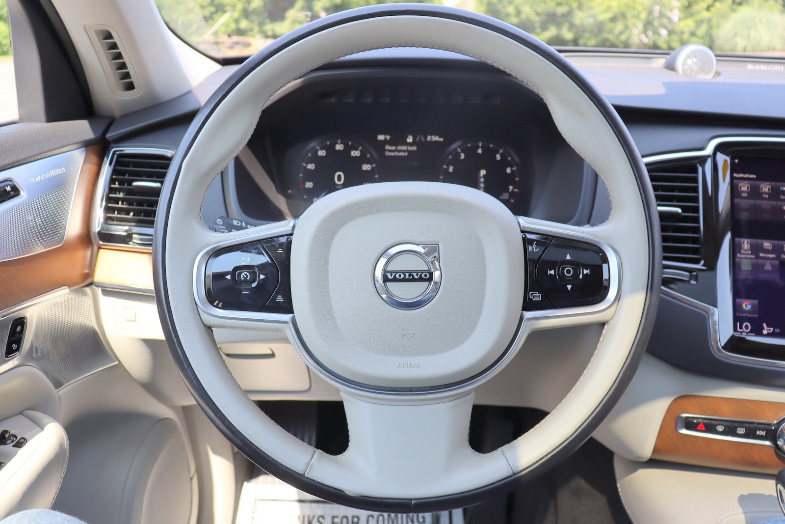 Used 2017 Volvo XC90 T6 Inscription w/ Vision Package AWD/4WD image 20